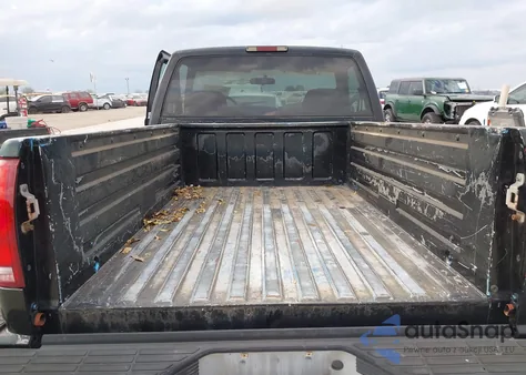 1998 Chevrolet C1500 Fleetside from USA, damaged, VIN 1GCEC14M2WZ120001